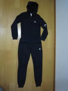 adidas エッセンシャルズ ロゴ フレンチテリー トラックスーツ サイズ L