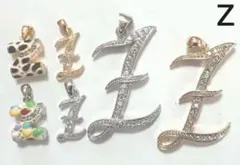アルファベット イニシャルチャーム「Z」