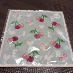 【新品未開封】FEILER キープスマイリングチェリー　タオルハンカチ