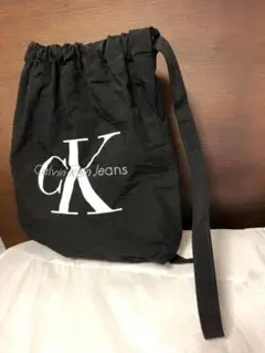 Calvin Klein Jeans ブラックドローストリングバッグUnisexのサムネイル