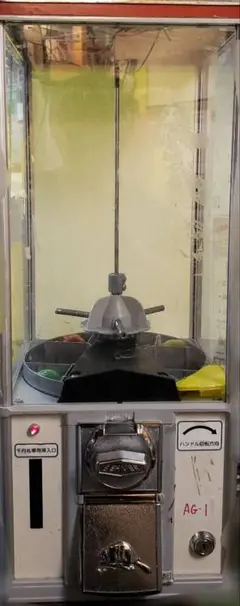 ガチャガチャ 千円札専用