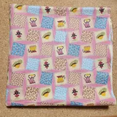 生地　綿プリント　ピンク