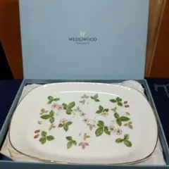 Wedgwood 花柄 陶器皿 金縁 皿