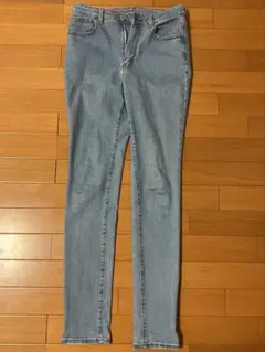 【新品同様】GU　ウルトラストレッチ　スキニージーンズ