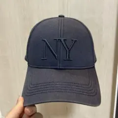 H&M NY刺繍 ネイビーキャップのサムネイル
