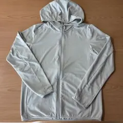 UNIQLO エアリズムUVカット フルジップ パーカー 160
