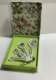 Item thumbnail for item 8264f62c-23be-4a1c-ac4f-b9bc6806c012