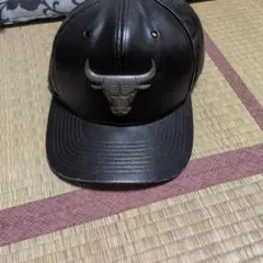 Mitchell & Ness シカゴブルズ レザーキャップ