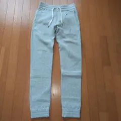 Champion グレー ジョガーパンツ