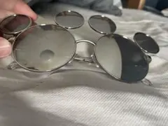 ミッキーマウス型サングラス