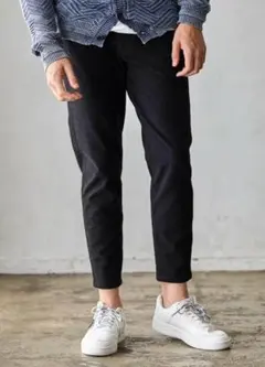 WONDERSHAPE360度ストレッチ 両面起毛テーパードパンツ