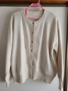 クリーム色 XL ボタン付きニットカーディガン