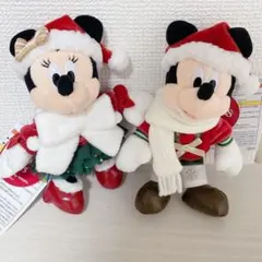 【新品未使用】ディズニー クリスマス 2025 ぬいぐるみバッジ ミッキーミニー