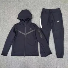 ぶーちゃんさん専用 新品未使用 正規品 NIKEテックフリース 黒 2025年最新】nike テックフリースの人気アイテム - メルカリ