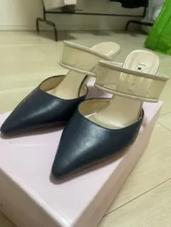 DIANAネイビー ポインテッドトゥミュール