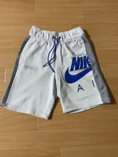Nike ホワイト ハーフパンツ Mサイズ