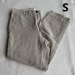 GU リネンブレンドテーパードアンクルパンツ ベージュ Sサイズ　パンツのサムネイル