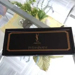 ☆イヴサンローラン ヴィンテージ小物ケースに☆