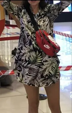 Item thumbnail for item 483728fd-c4e0-4696-9be7-f8975855544f