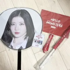 BABYMONSTER アサ うちわ その他グッズ付き K-POP アイドル