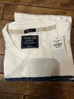 アバクロ　Tシャツ