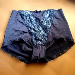 補正下着　ネイビーハイウエスト骨盤ガードルレース装飾