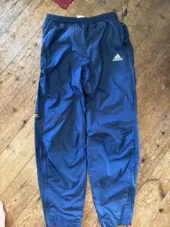 adidas ネイビー シャカシャカパンツ160