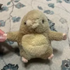 リス　ぬいぐるみ　かわいい
