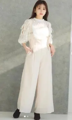 新品未使用 リリアンカラット めるる着用 サス付きシアーワイドパンツ