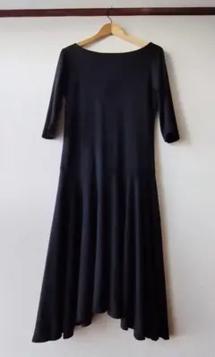 ピーチジョン 黒フレアワンピース　L　ストレッチ素材のサムネイル