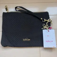 【新品】Kipling ポーチ ブラック ストラップ・チャーム付のサムネイル