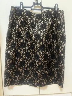 TALBOTS PETITES タルボット タイトスカート ブラック 総レースのサムネイル