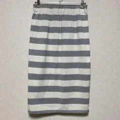 ナイン　スカートのサムネイル