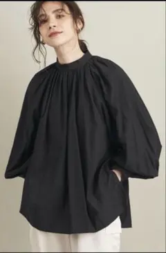 ビューティ＆ユース　ボリュームスリーブブラウス