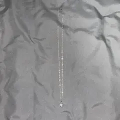 シルバー クリスタル ペンダント ネックレス