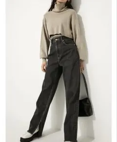 LAGUA GEM HEM SLIT LOOSEY DENIM 23