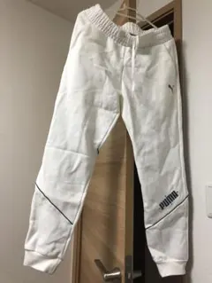PUMA ホワイト ジョガーパンツ