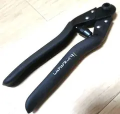 Item thumbnail for item 1591e7d0-63bf-4911-ba38-bdb99e93f81d