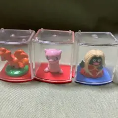 初期ポケモン　ミニフィギュア　ケース付き3体セット ポケモンフィギュア