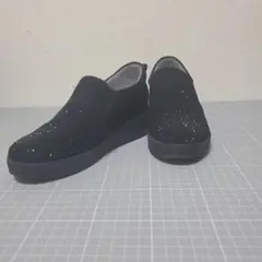 Diana Well Fit ブラックスリッポンスニーカーのサムネイル