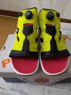 新品Reebok INSTAPUMP FURY SANDAL EF2922のサムネイル
