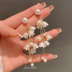No.329A パールフラワービジューロングピアス 韓国 花 上品 パーティー