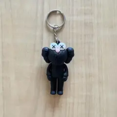 KAWS カウズ ラバーフィギュア キーホルダー×1