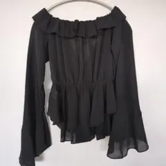 グレイル　ブラックフリルオフショルダーブラウス