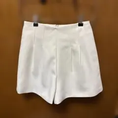 GRL ハイウエストタックショートパンツ at1647 アイボリー