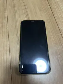 Apple iPhone 11 イエロー 本体のサムネイル