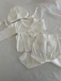 peekaboo ロンパース