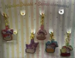 なにわ男子　サンリオキャラクターズメタルチャーム