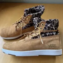 VANS バンズ　ハイカットスニーカー　23cm レオパード柄
