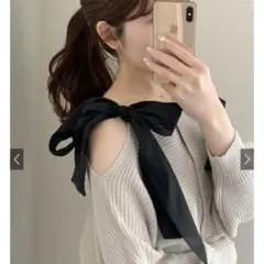 ショルダーリボンオフショルラメニットカーディガン　アイボリー